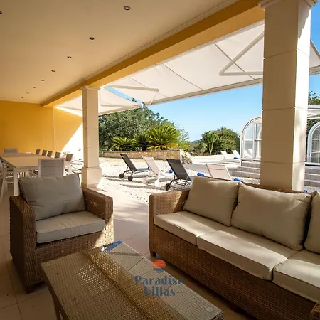 Elegant With Private Pool And Games Вилла