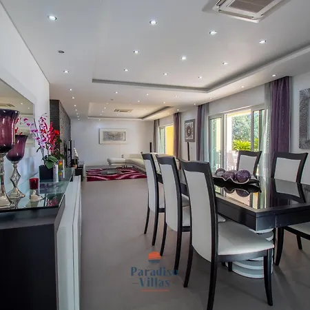 Вилла Elegant With Private Pool And Games *