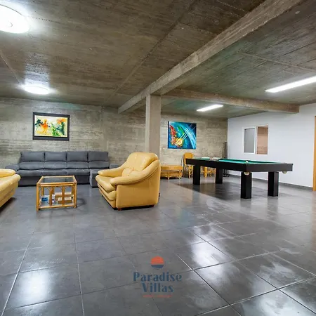 Elegant With Private Pool And Games * Лоле