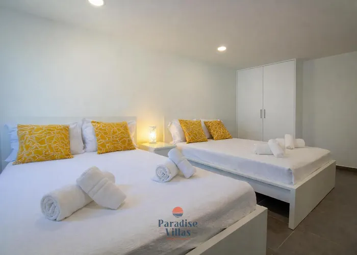 Elegant With Private Pool And Games 楼尔