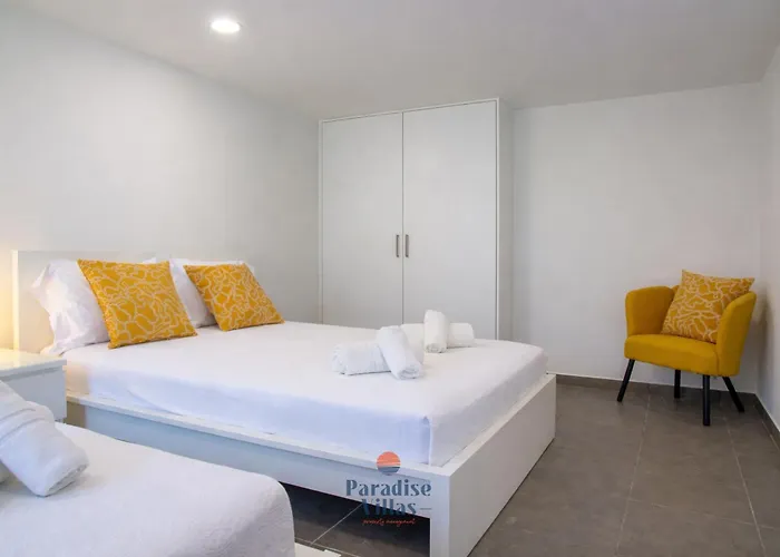 Elegant With Private Pool And Games * 楼尔