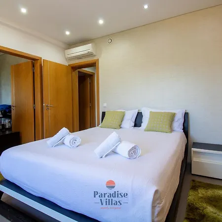 5-Bedroom Algarve Villa With Private Pool 别墅