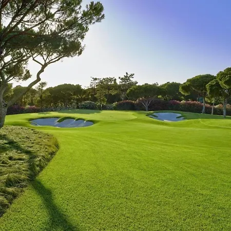 5-bedroom Algarve With Private Pool
