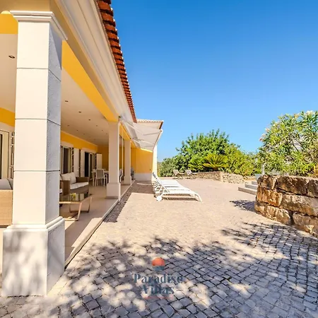 5-bedroom Algarve With Private Pool