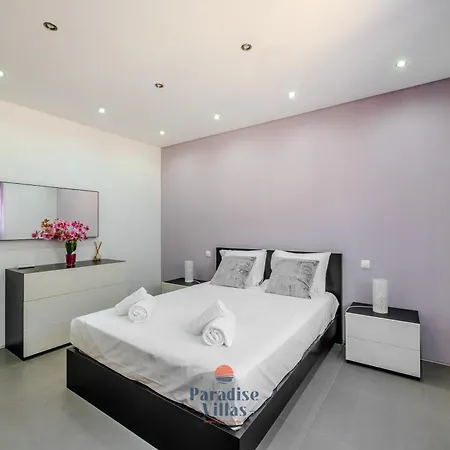 Villa 5-bedroom Algarve With Private Pool