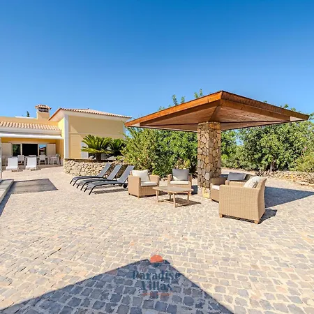 5-bedroom Algarve With Private Pool *