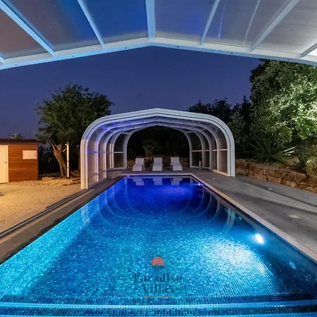 5-bedroom Algarve With Private Pool Villa *