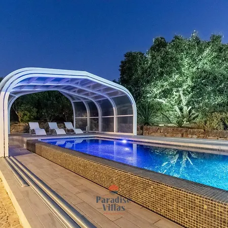 Villa 5-bedroom Algarve With Private Pool *
