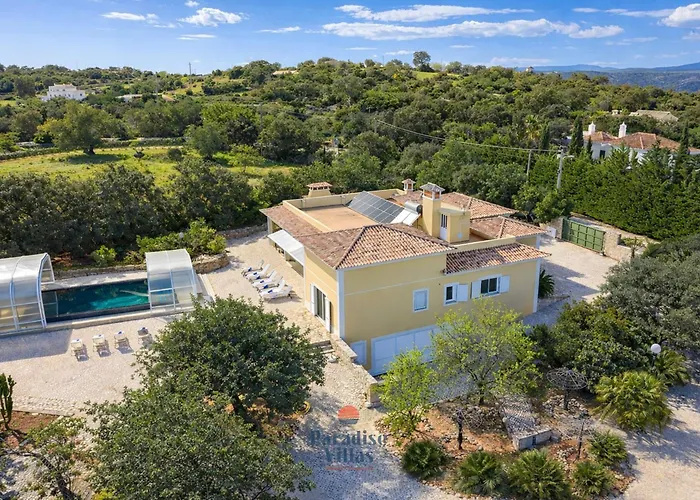 Villa Elegant With Private Pool And Games *