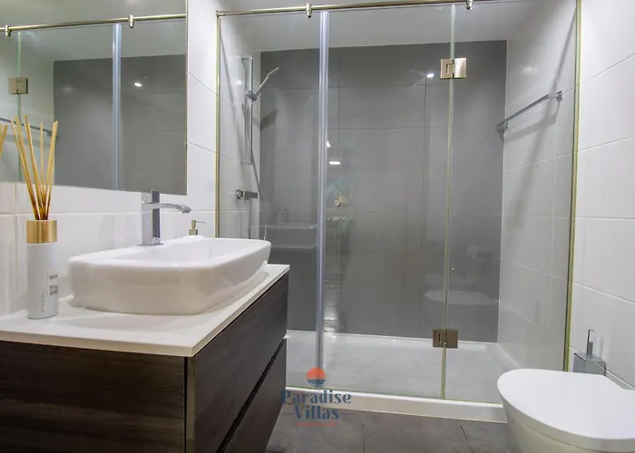 Elegant With Private Pool And Games *