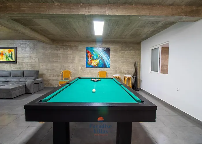 Villa Elegant With Private Pool And Games *